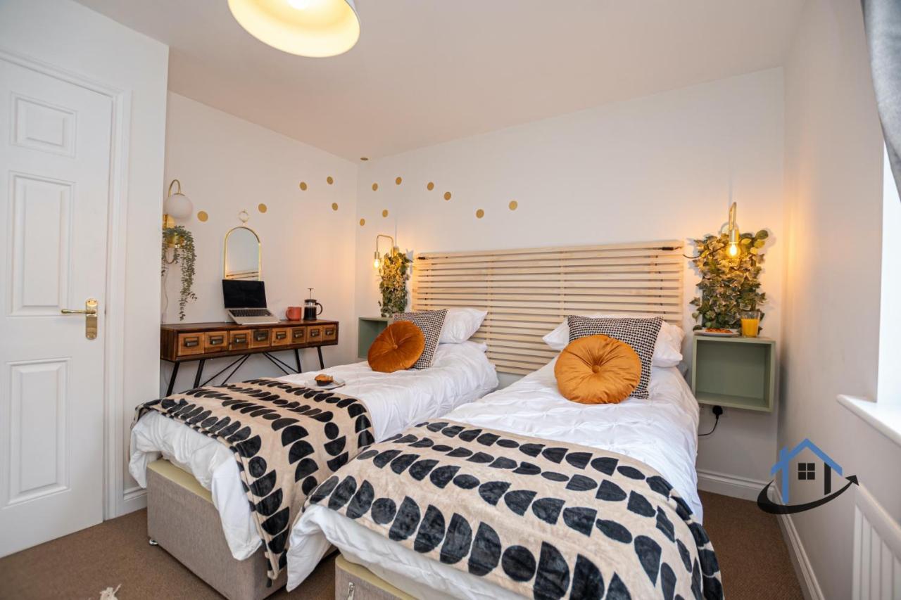 Ironside House, Thrapston King Or Twin Beds, Free Parking, Workspace, Corporates, Sleeps 8 Esterno foto