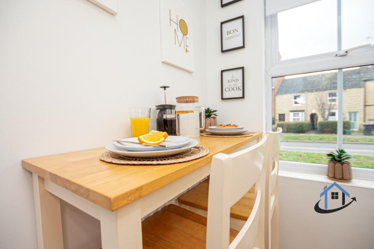 Ironside House, Thrapston King Or Twin Beds, Free Parking, Workspace, Corporates, Sleeps 8 Esterno foto