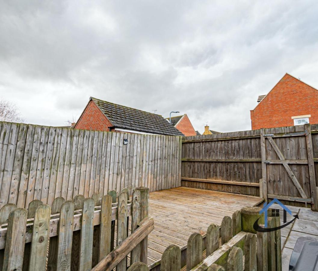 Ironside House, Thrapston King Or Twin Beds, Free Parking, Workspace, Corporates, Sleeps 8 Esterno foto